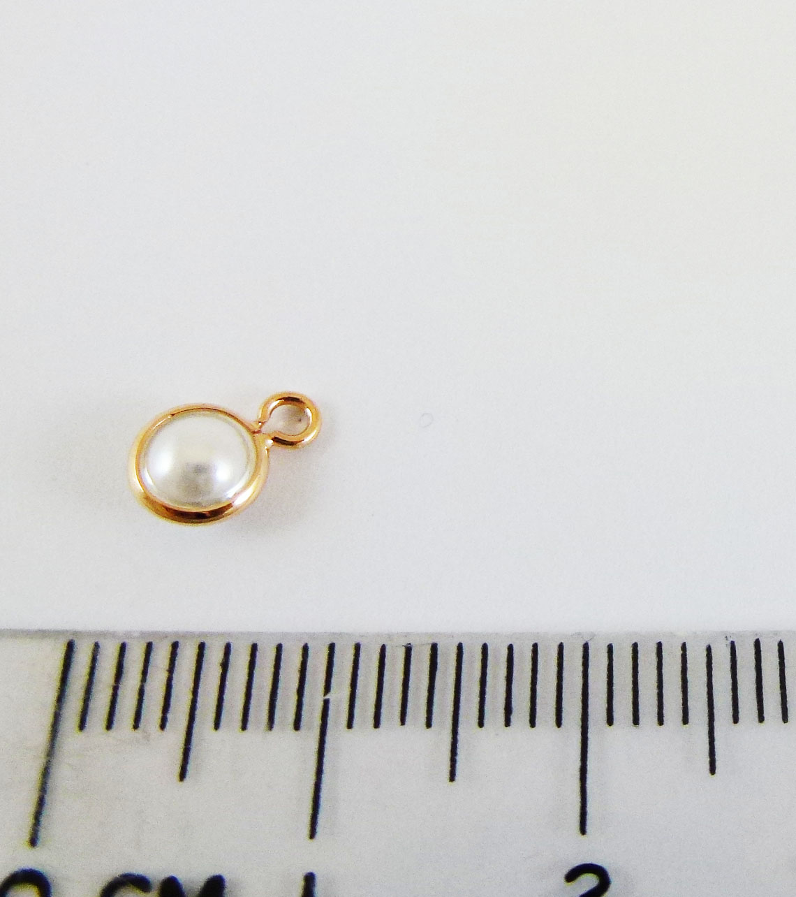 5mm銅鍍玫瑰金單孔圓扁珠-白色
