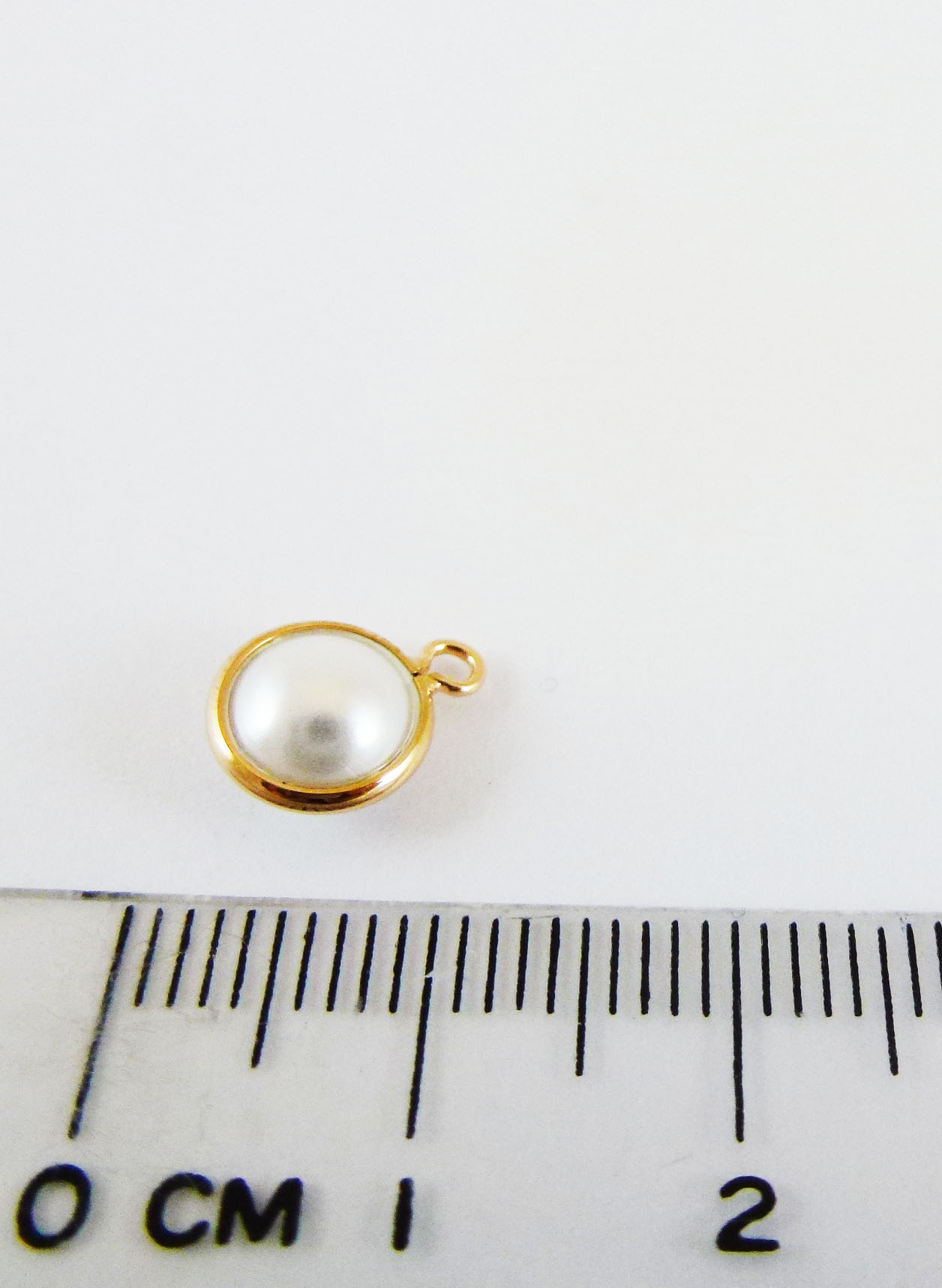 8mm銅鍍玫瑰金單孔圓扁珠-白色
