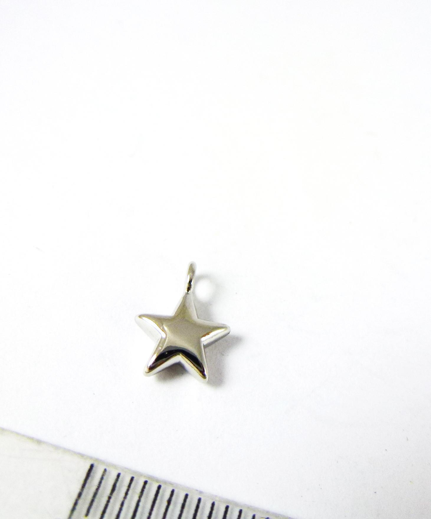 8mm銅鍍白K單孔星星