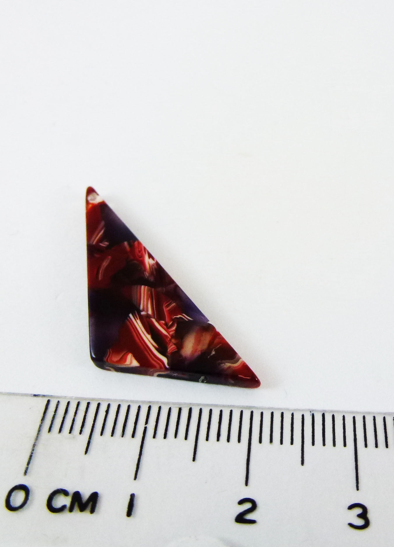 33MM單孔壓克力三角形-大理石暗紅