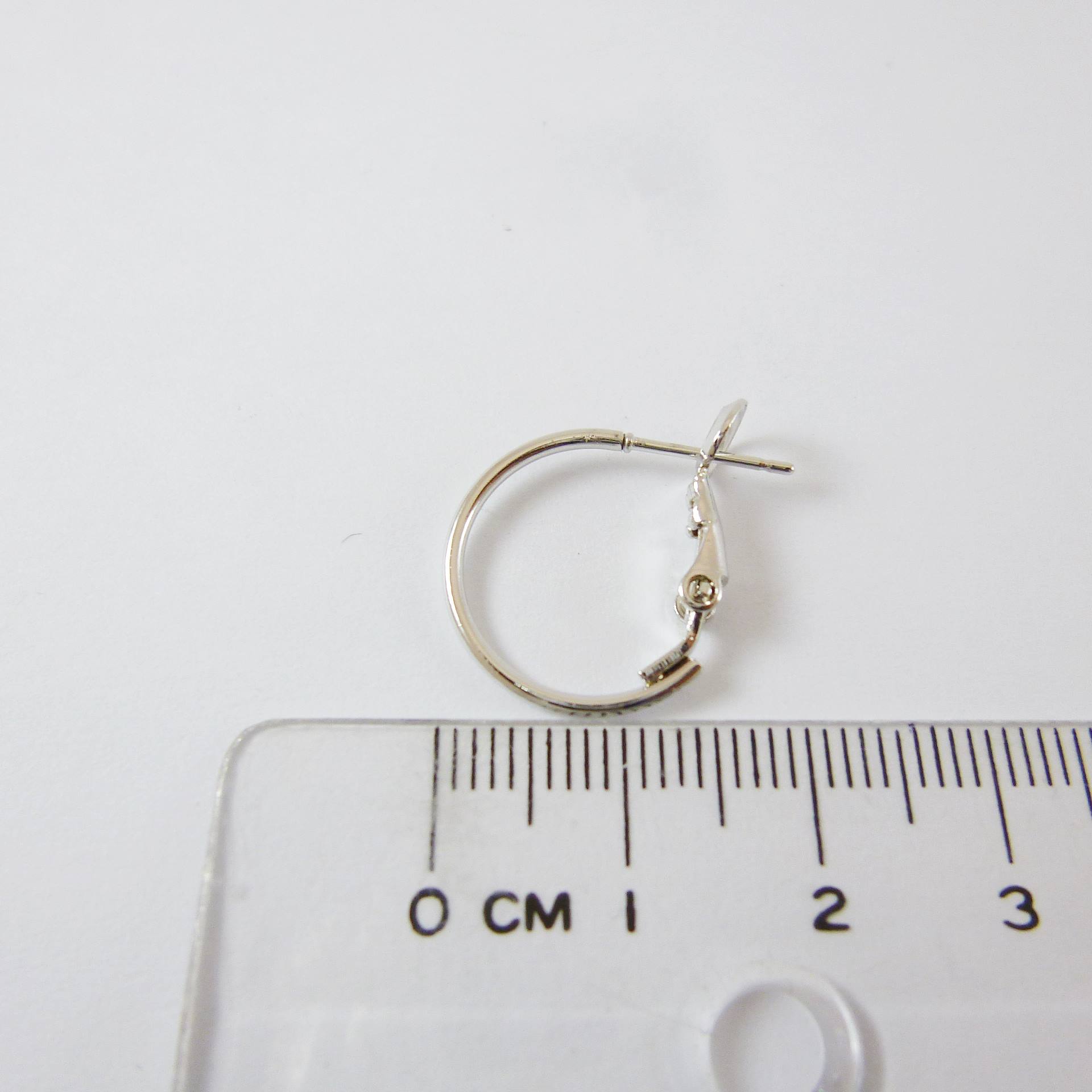 銅鍍正白K色圓形耳環-16mm