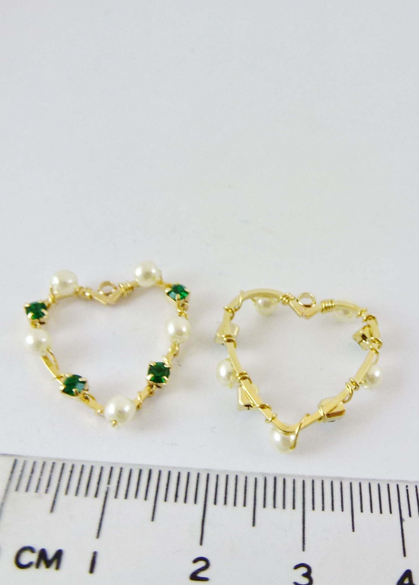 銅鍍金色單孔鑲鑽珍珠心-綠色