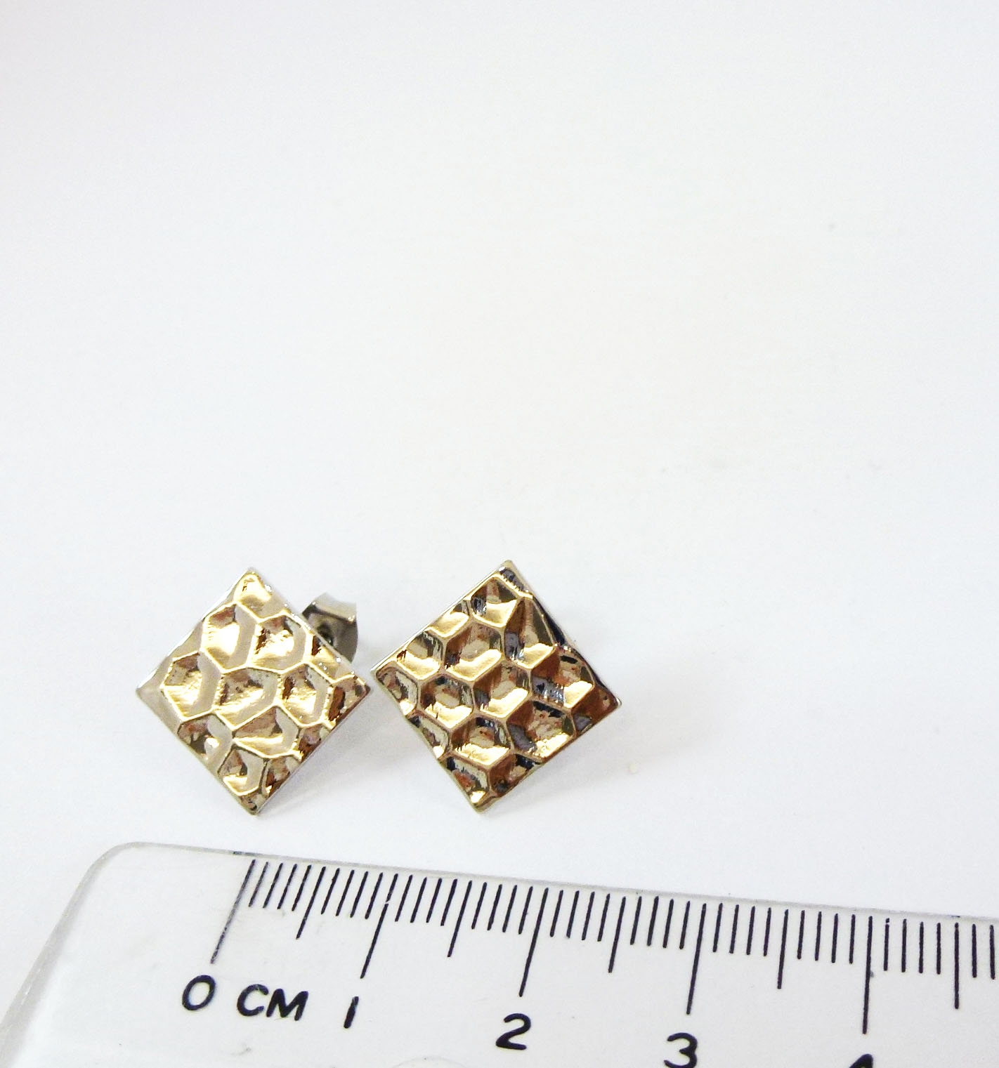 12mm銅鍍正白K正方形蜂巢紋不銹鋼耳針
