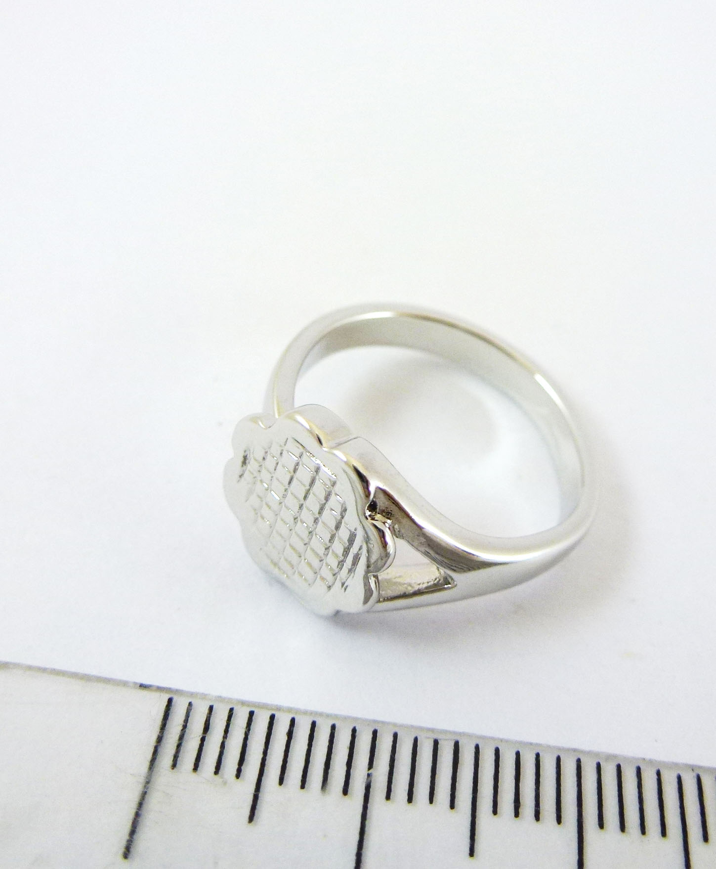11mm銅鍍正白K色花形圓盤戒指環