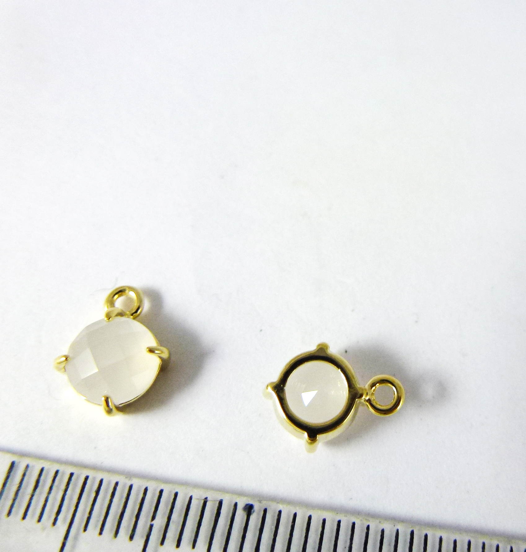 6mm銅鍍金色單孔四爪圓形誕生石-六月月光石
