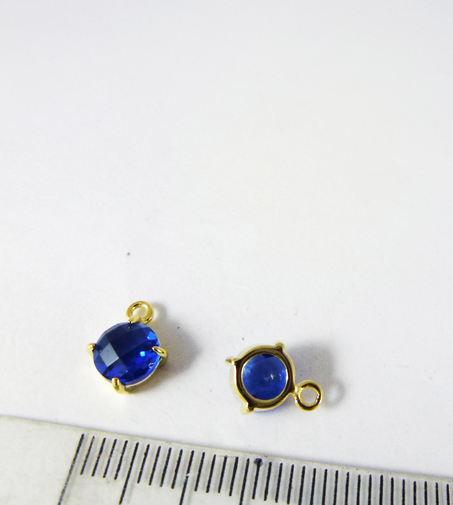 6mm銅鍍金色單孔四爪圓形誕生石-九月藍寶石