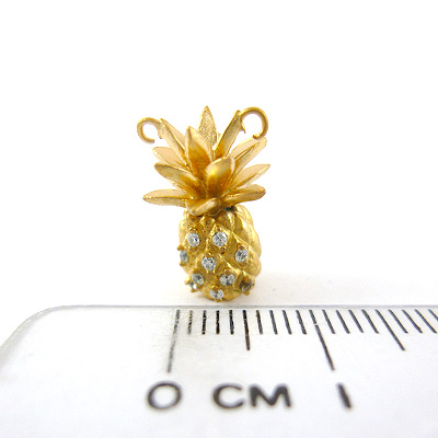 銅鍍霧金色雙孔鳳梨鑲鑽