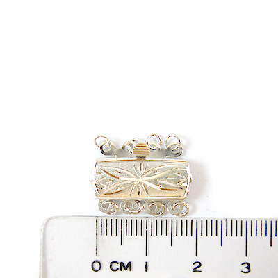 銅鍍正白K色直式四孔日製雕花扣頭