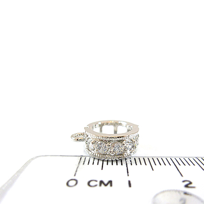 銅鍍正白k色圓形鑲鑽上扣式夾頭