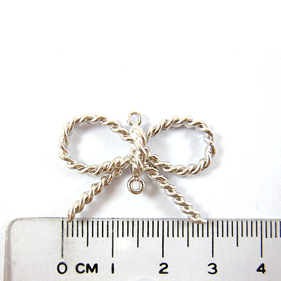 銅鍍霧銀色雙孔螺紋蝴蝶結