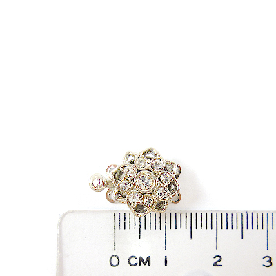 正白K色雙孔四心鑲鑽扣頭