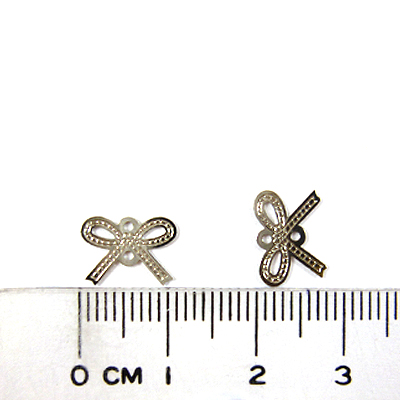 正白K雙孔平面蝴蝶結