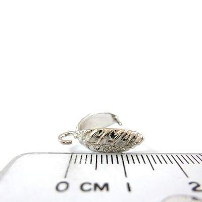 銅鍍正白K色蕨類花紋夾頭