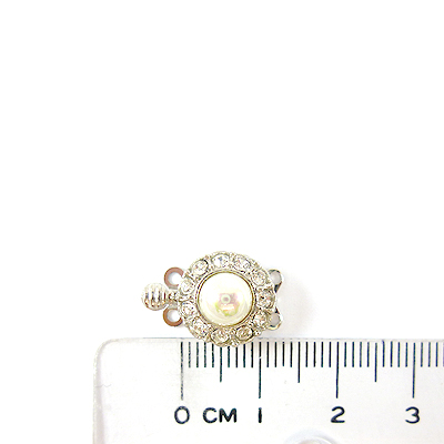 銅鍍正白K色雙孔水鑽珍珠扣頭