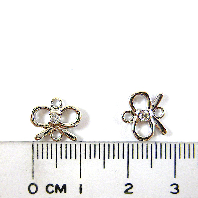 銅鍍正白K色雙孔蝴蝶結鑲單鑽