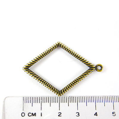 青古銅單孔中空菱形