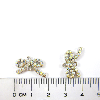 正白K中空蝴蝶結鑲鑽-白彩