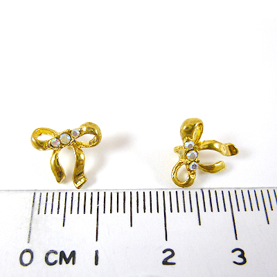 金色背孔蝴蝶結鑲鑽