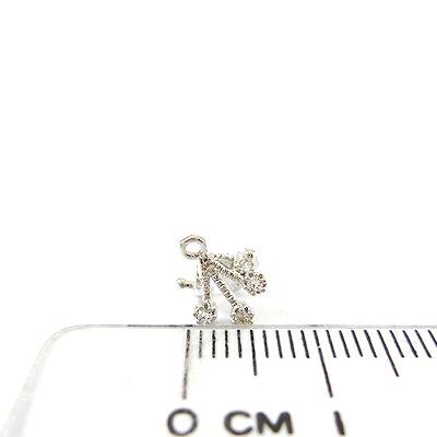 正白K色流星鑲鑽耳環夾頭