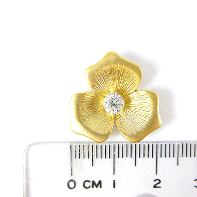 銅鍍霧金色雙孔三辦花鑲單鑽