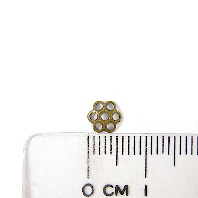 青古銅色鏤空六孔花帽