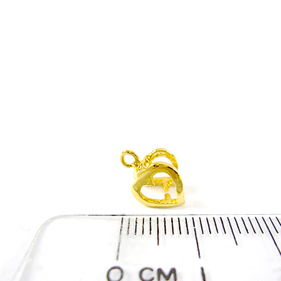 金色中空心形夾頭