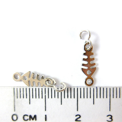 正白K魚骨
