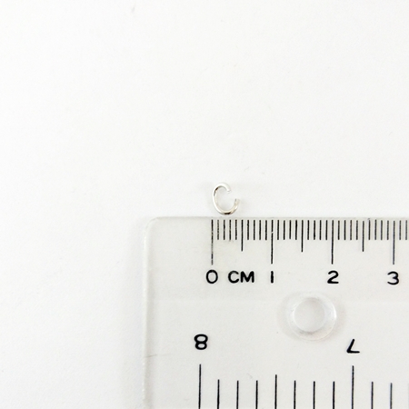 0.8x5mm銅鍍正白K色C圈