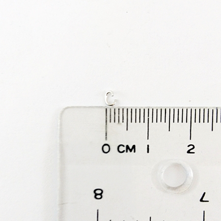 0.5x3mm鐵鍍白K色C圈