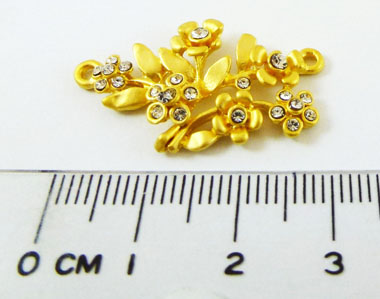 銅鍍霧金色雙孔鑲鑽花朵