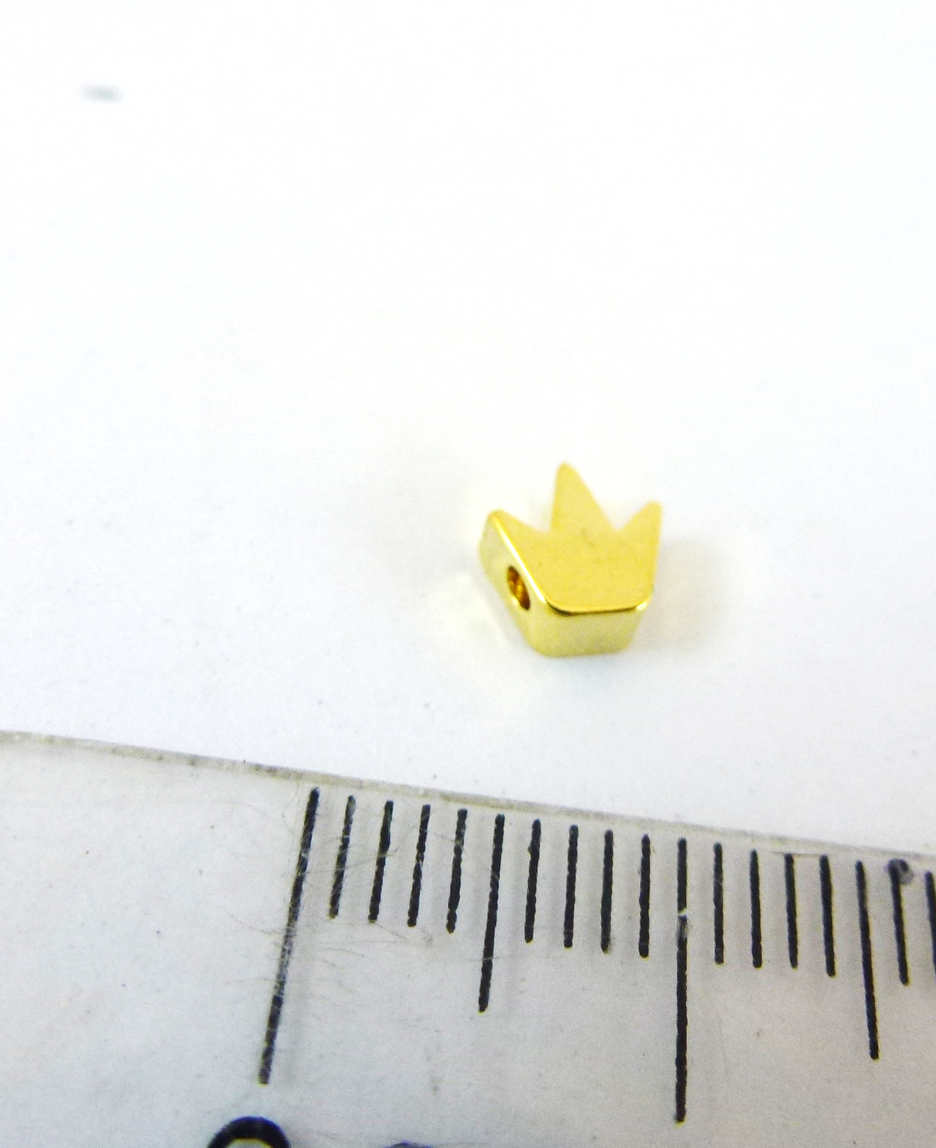 銅鍍金色橫洞三尖角皇冠