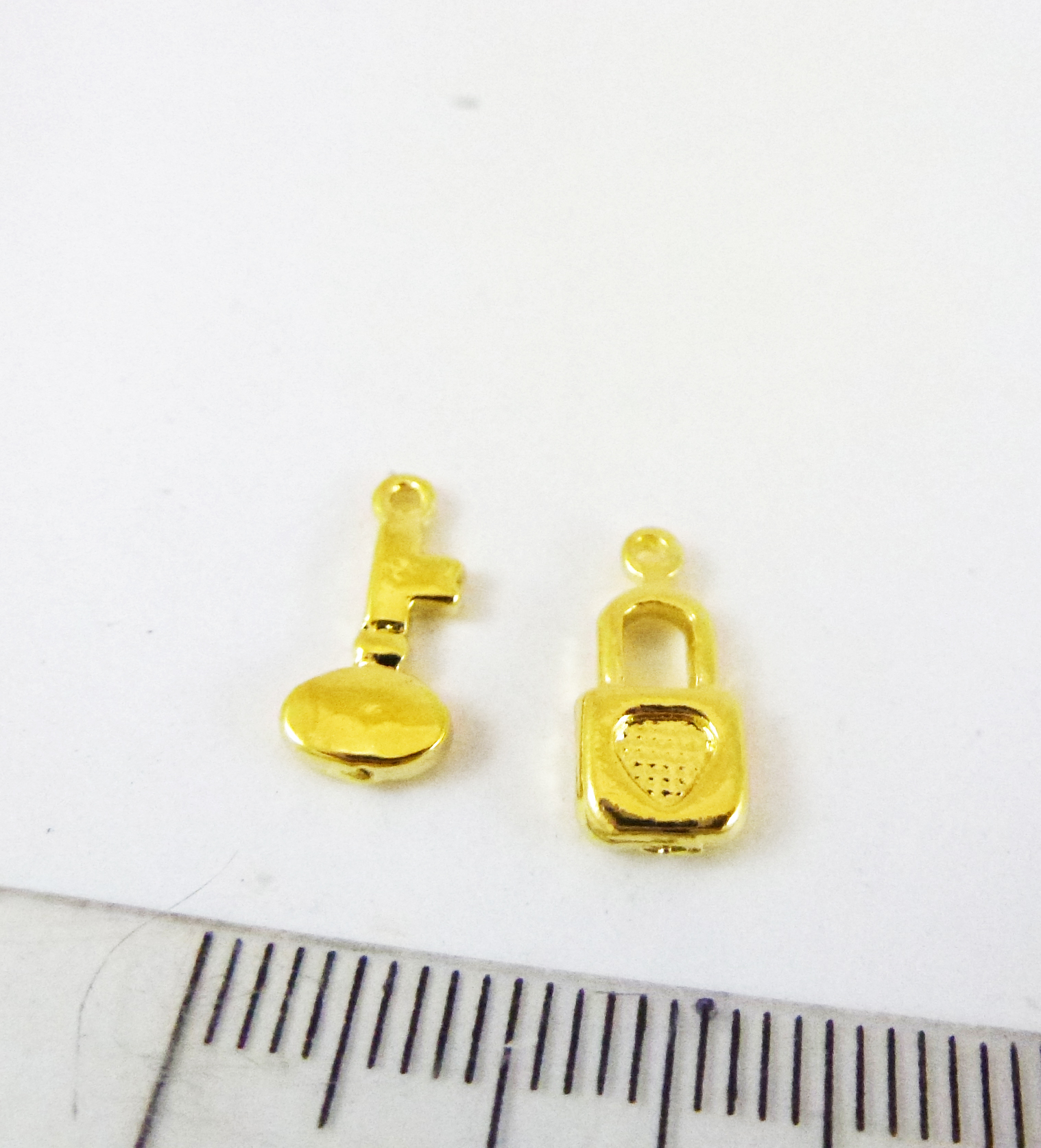 銅鍍金色單孔橢圓形鑰匙+單孔鎖頭