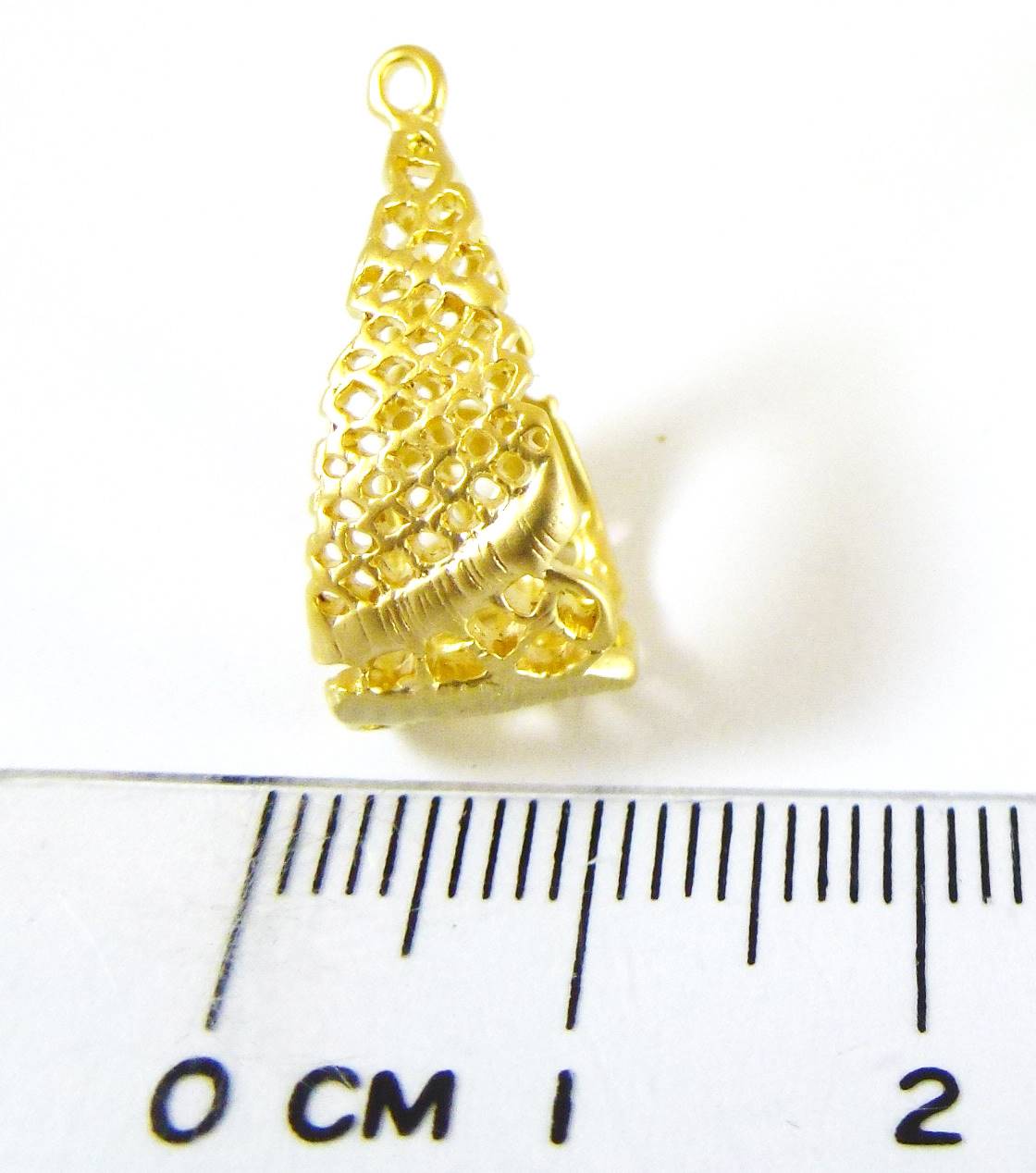 銅鍍霧金色單孔花紋三角形圈