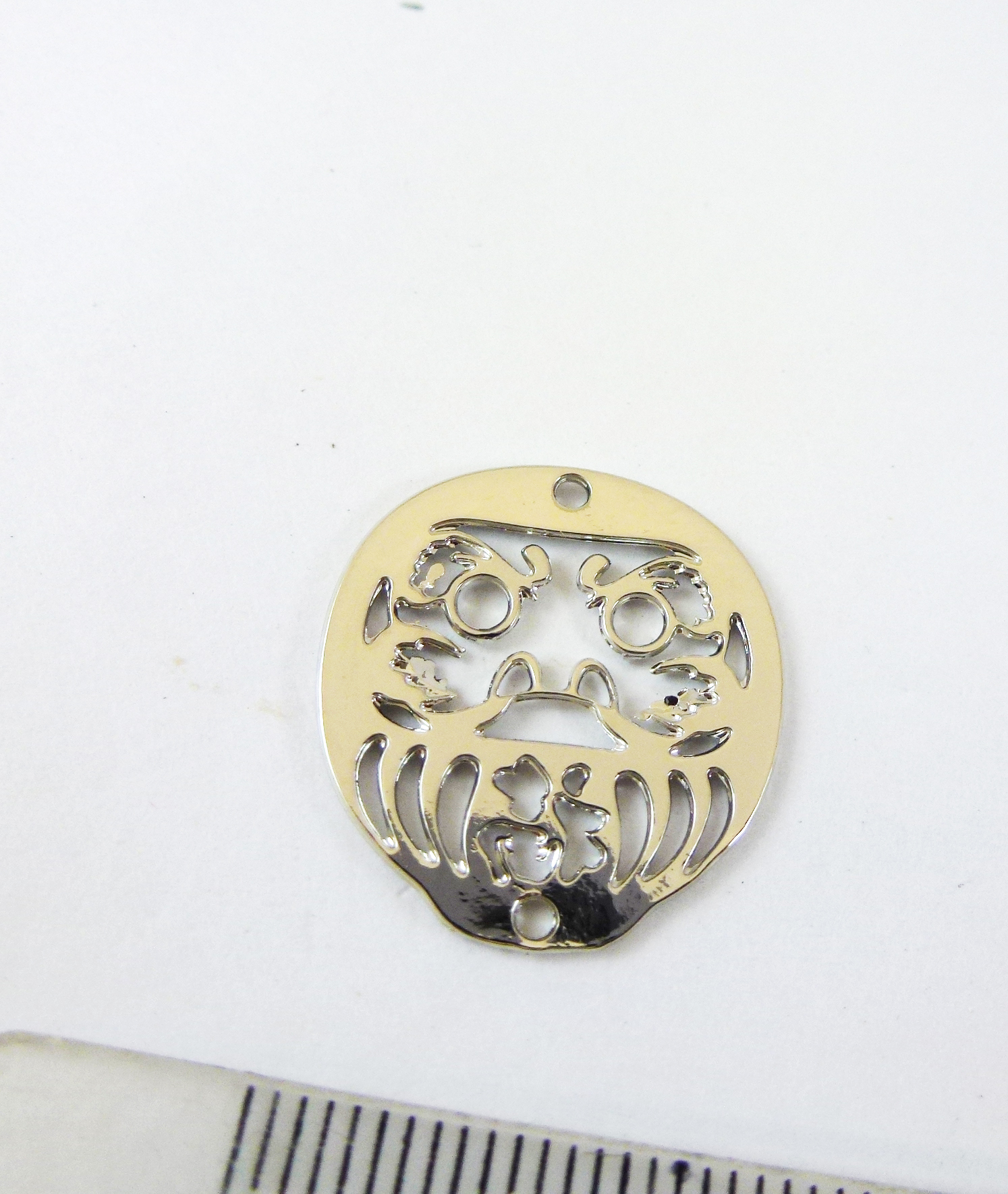 合金鍍白K雙孔鏤空達摩