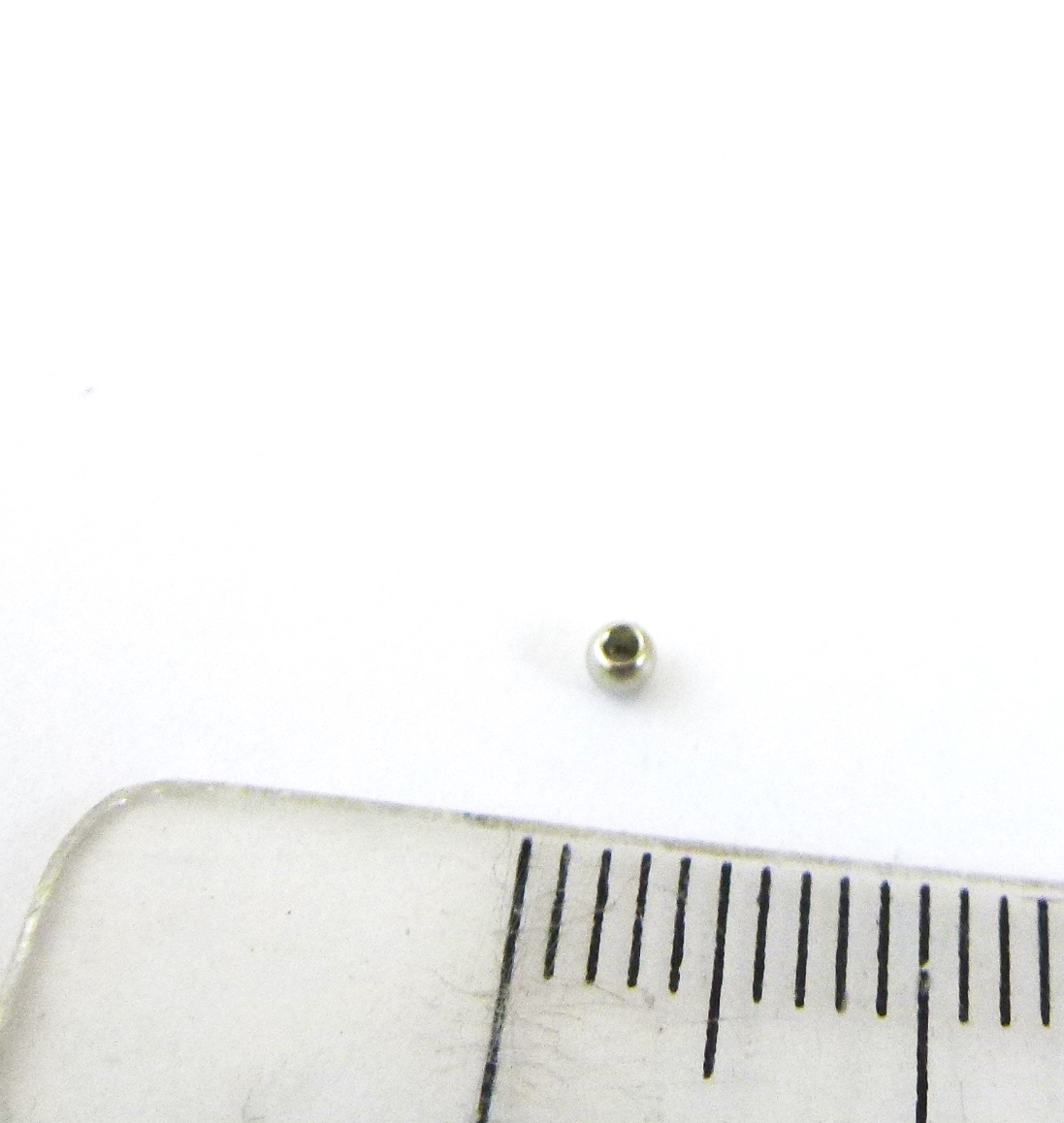 2mm銅鍍白K厚擋珠