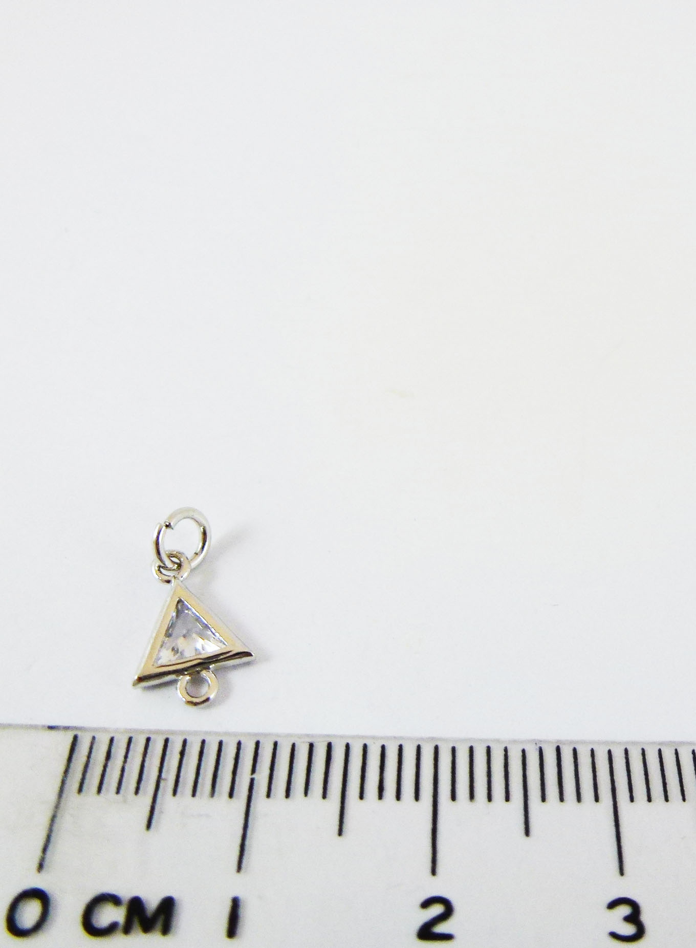 6MM銅鍍正白K雙孔三角形鑽