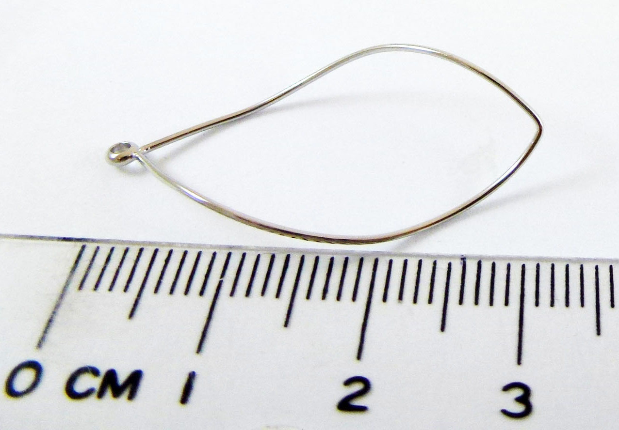 銅鍍正白K色單孔中空橢圓扭形