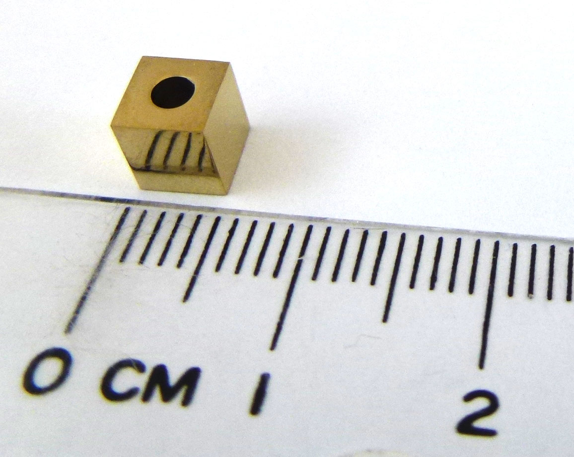 不銹鋼鍍金色直洞長方體