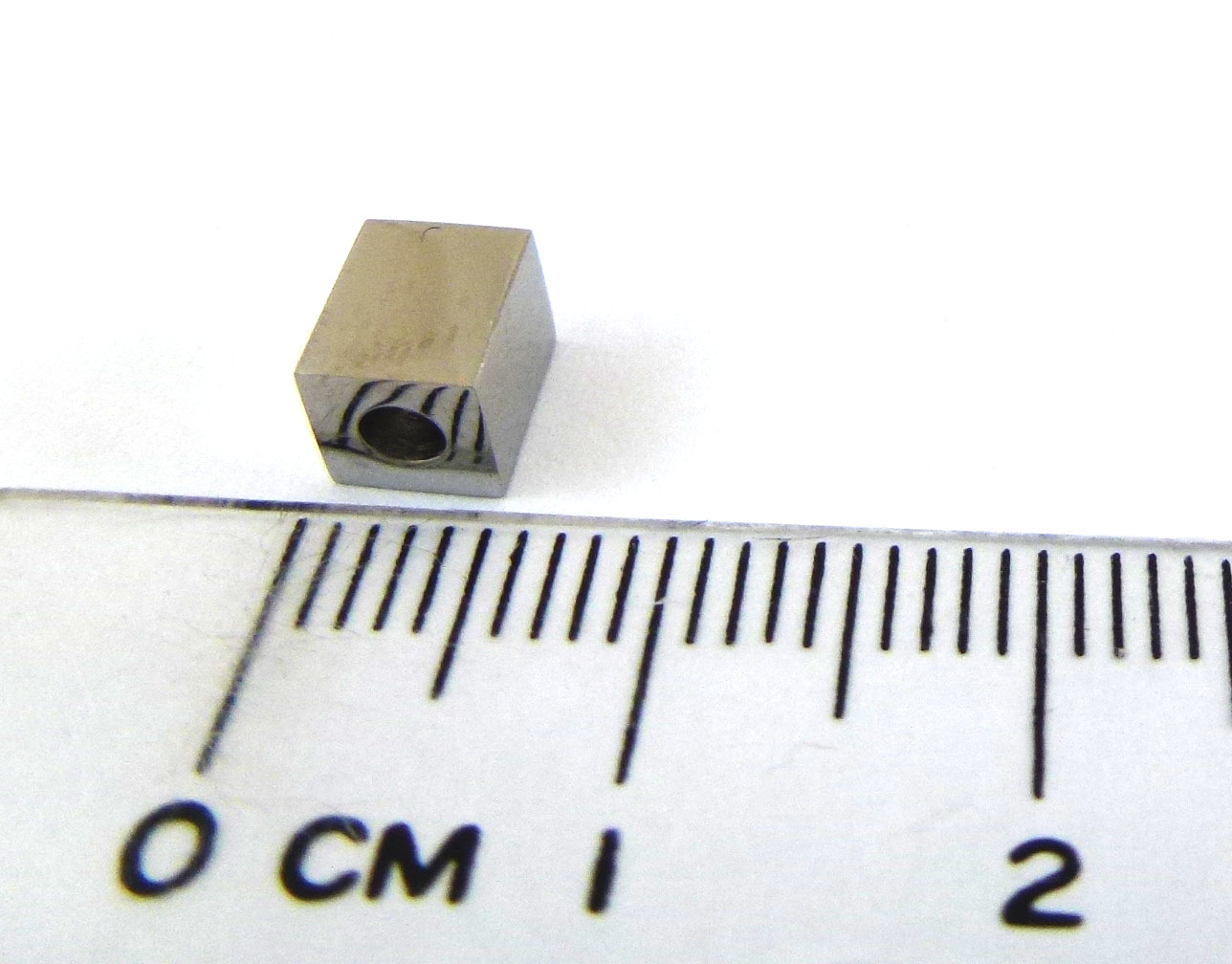 不銹鋼直洞長方體