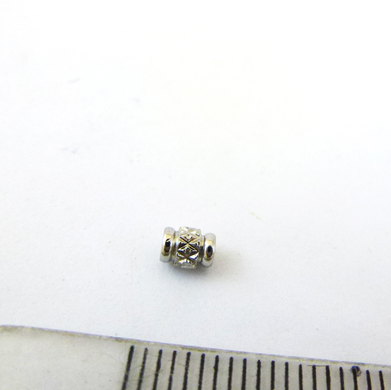 3x4mm不銹鋼雕刻鼓形珠