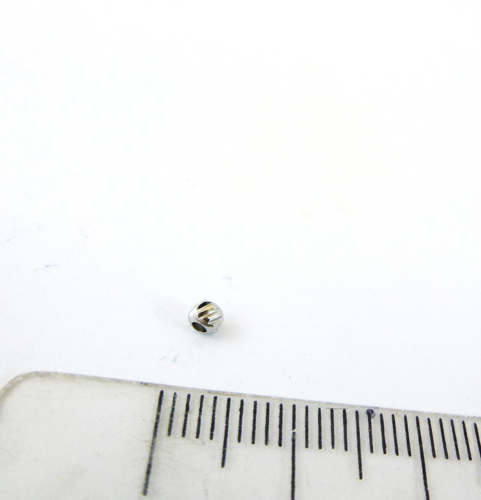2mm不銹鋼斜切紋珠