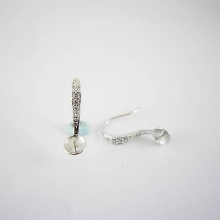 純銀鍍正白K葉形鑲鑽耳鉤附圓盤黏針