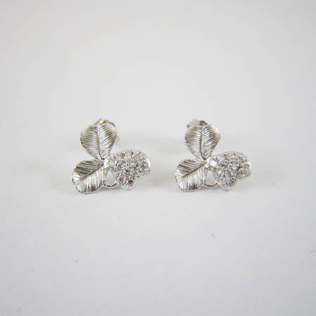 12mm霧銀酢漿草鑲鑽銀紋耳針