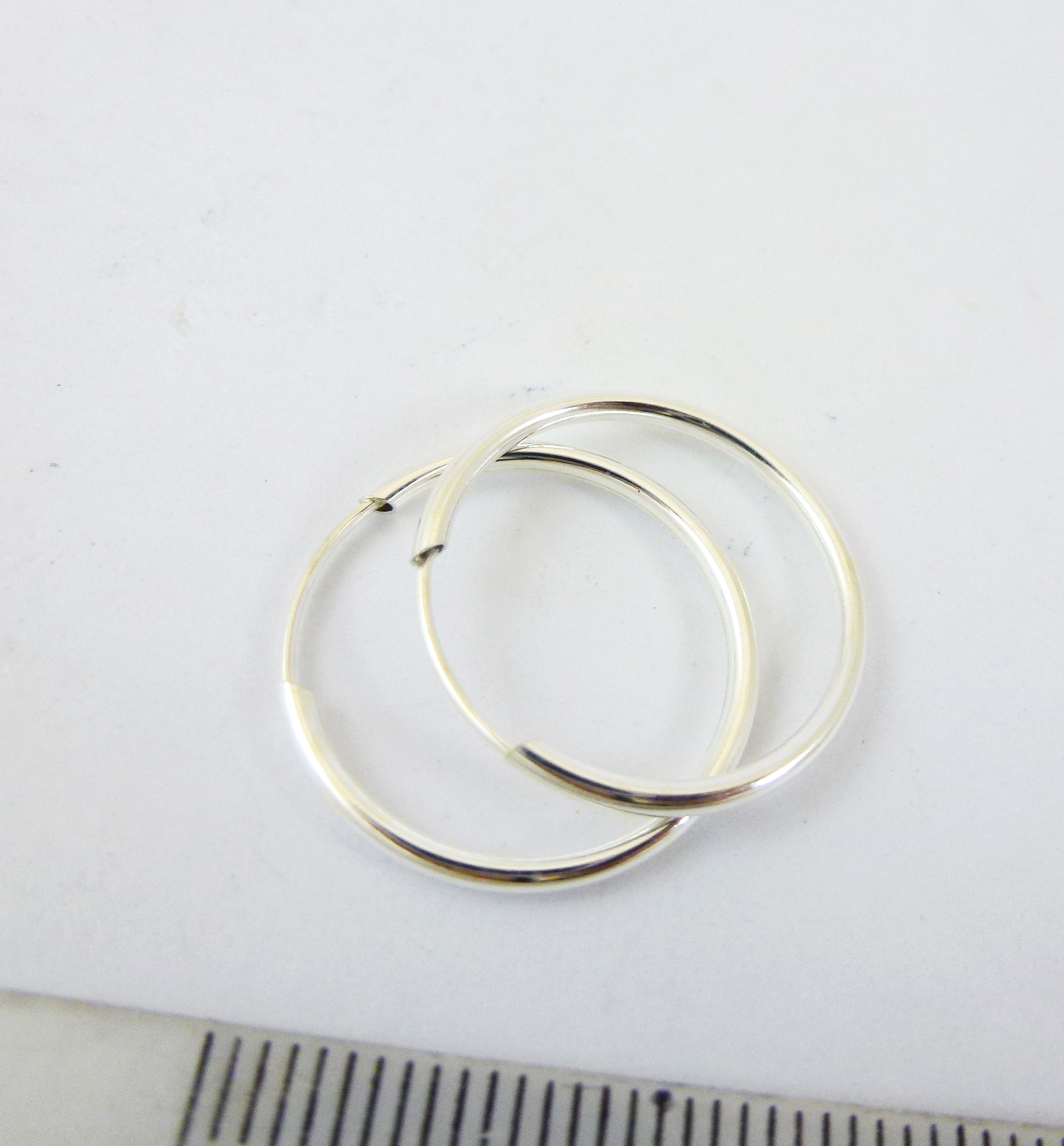20mm純銀扳開式圓形耳環