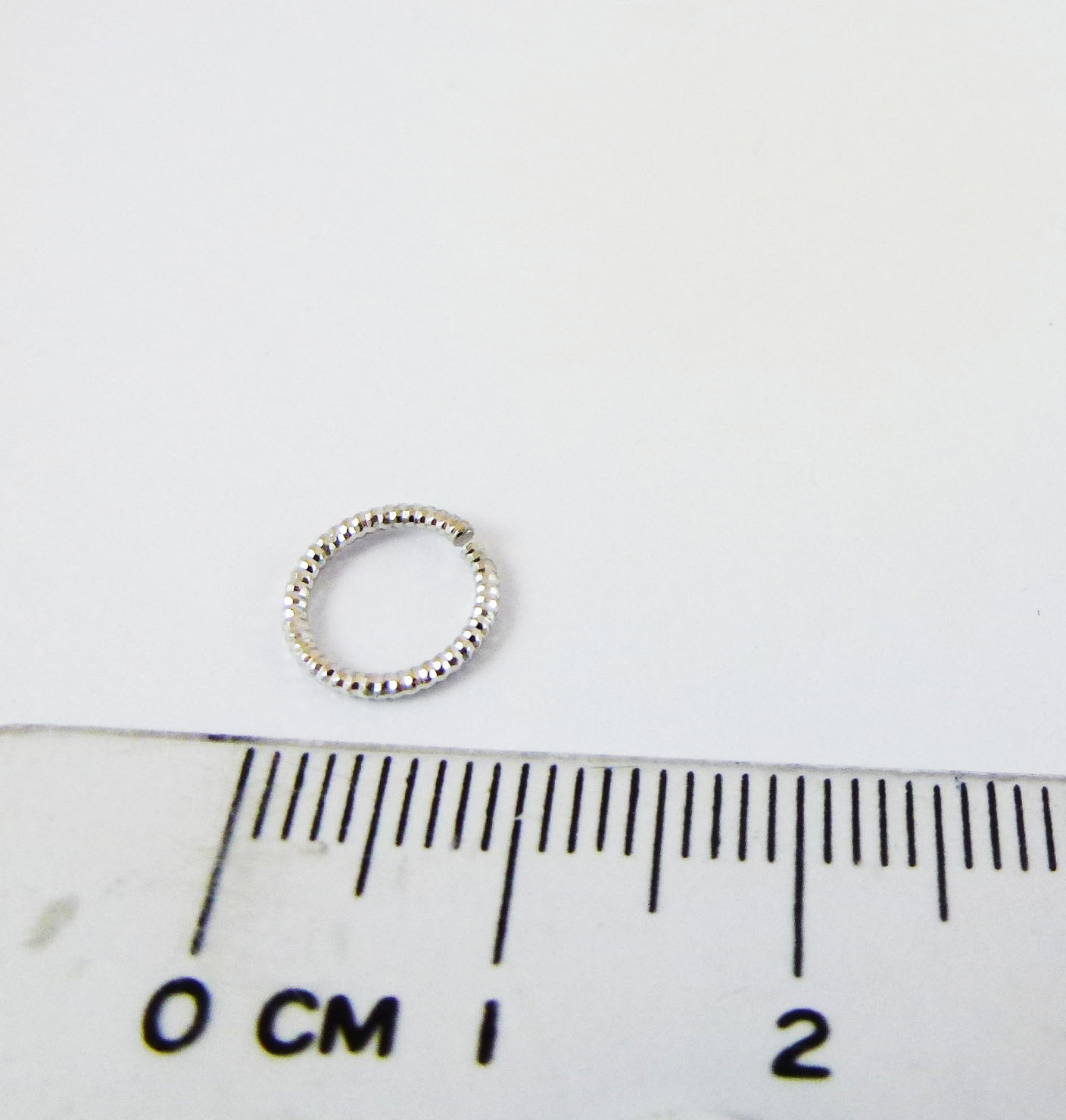 1.0X8mm銅鍍正白K雷射雕刻單圈