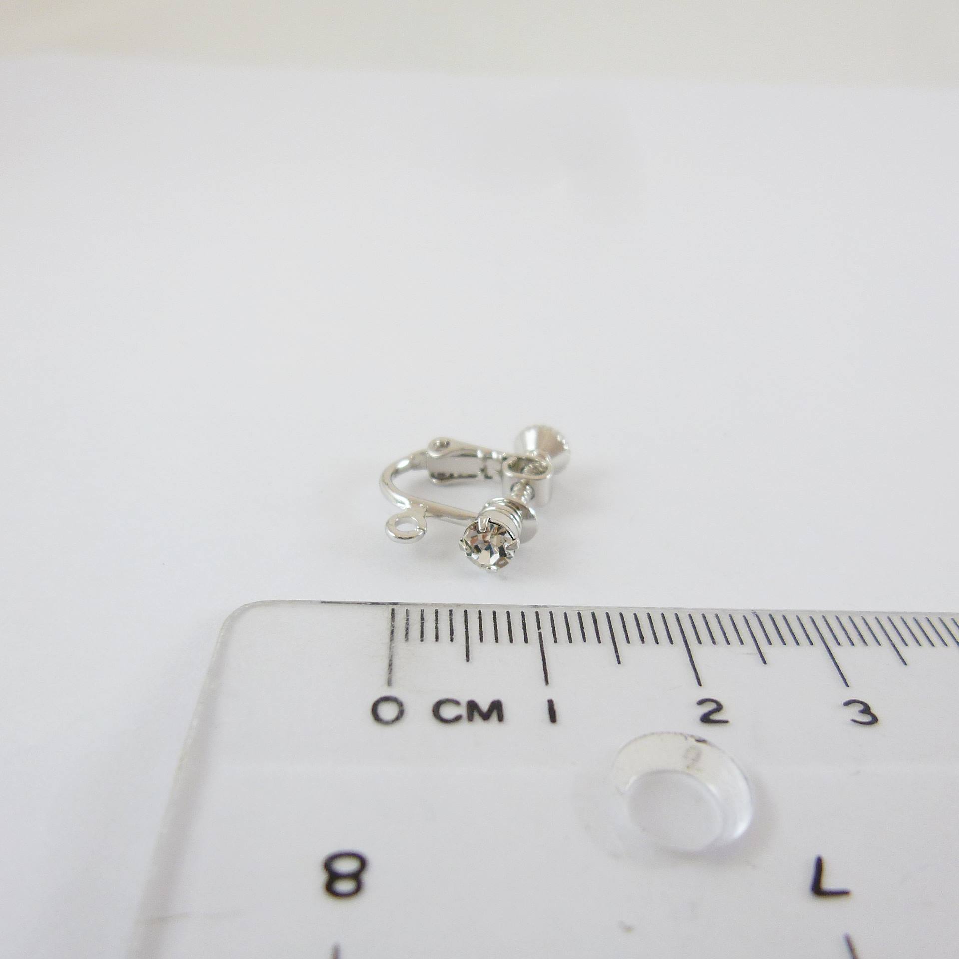 銅鍍正白K色圓形四爪鑲鑽彈簧耳夾-4mm