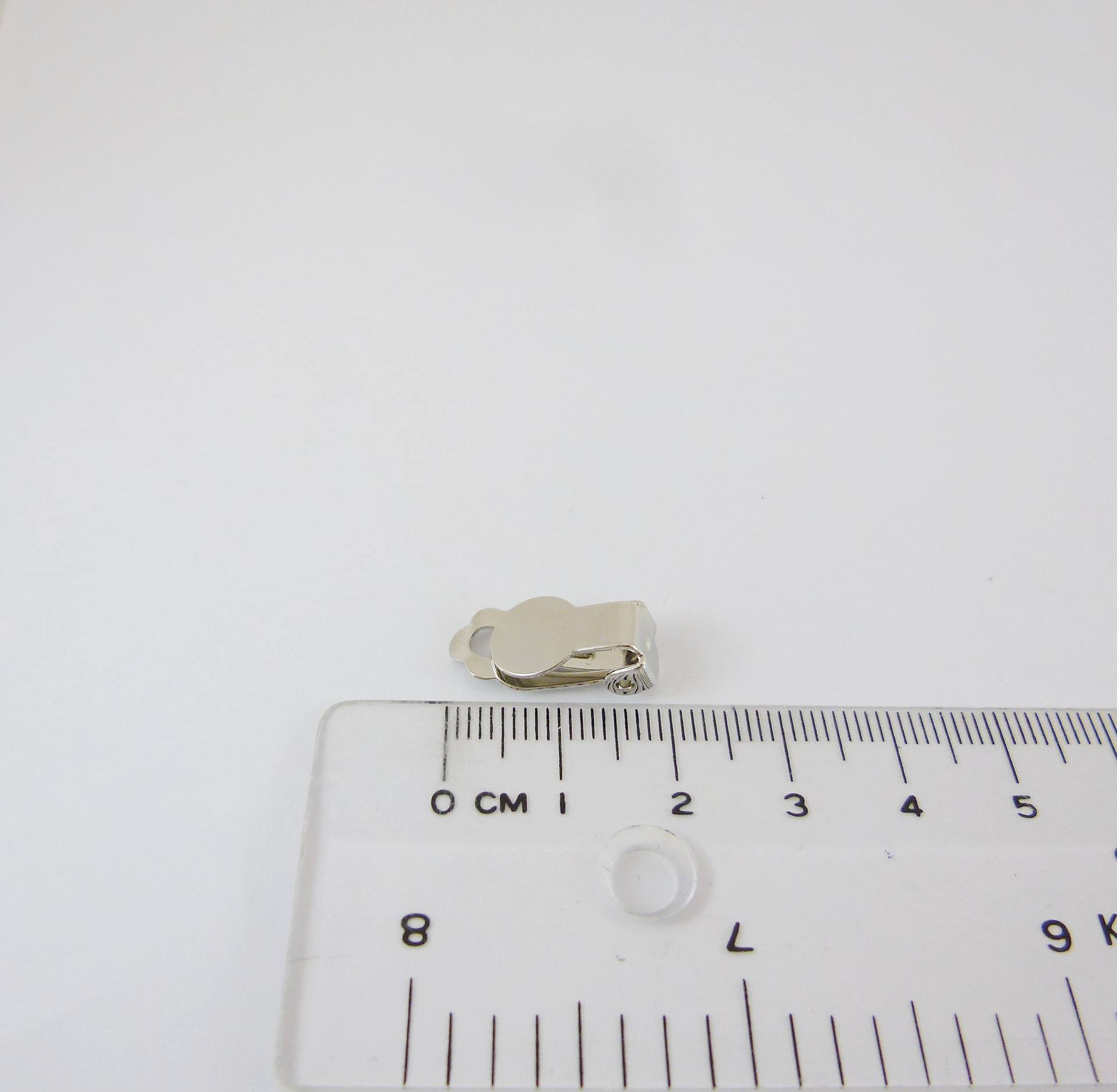 銅鍍正白K色圓盤彈簧耳夾-9mm