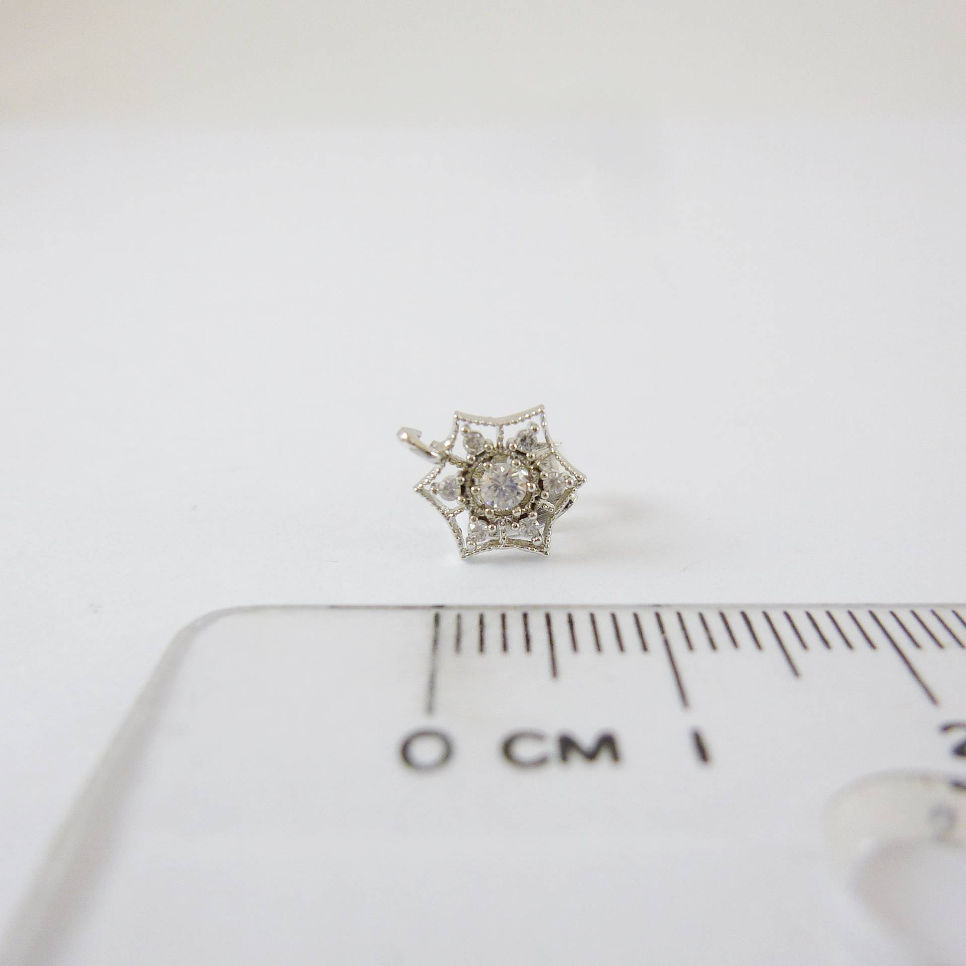 銅鍍正白K色六角網鑲鑽純銀耳針