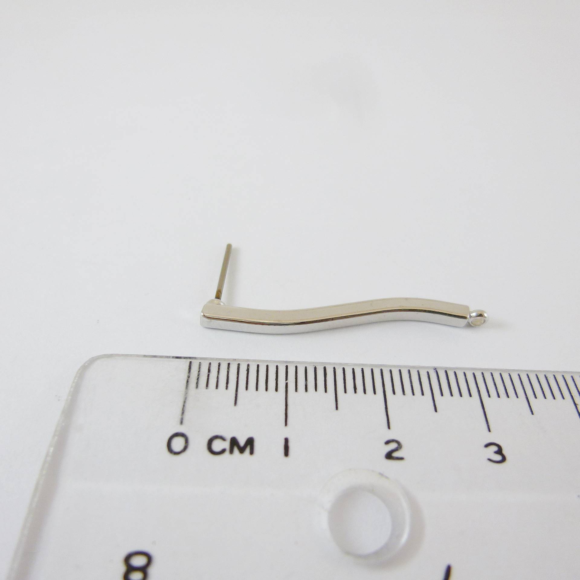 銅鍍正白K色單孔弧形一字耳針