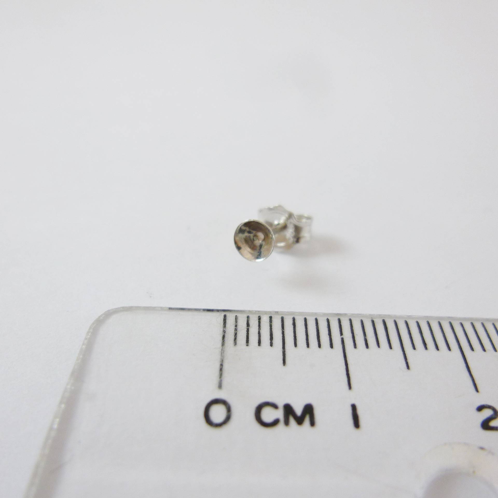 純銀鍍白K色圓錐形耳針-4mm